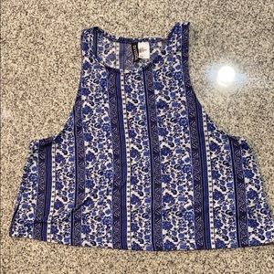 H&M Blue and White Floral Crop Tank Top